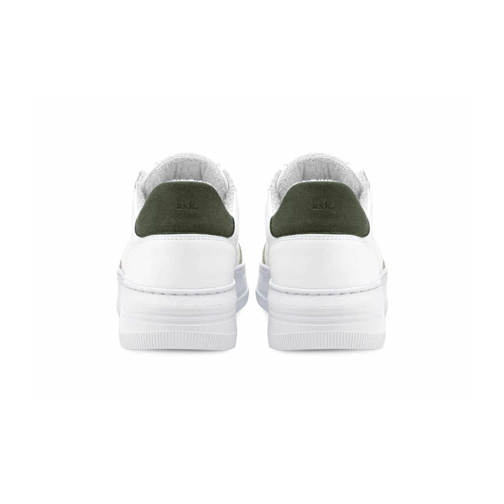 Wegańskie buty sportowe z zielonym noskiem i piętą
